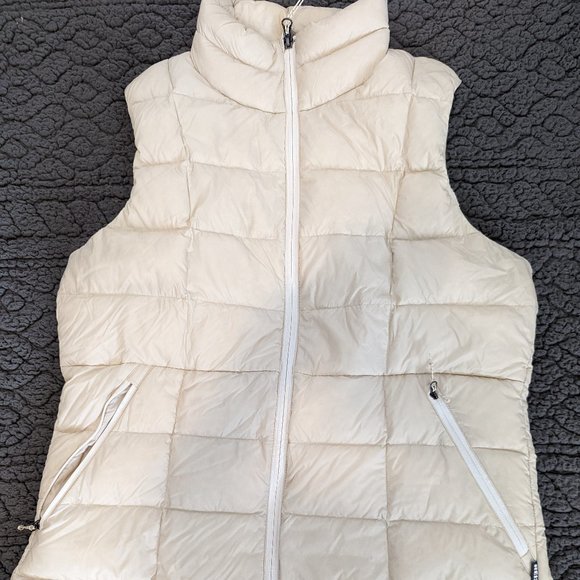 REI Jackets & Blazers - REI Puffer Vest